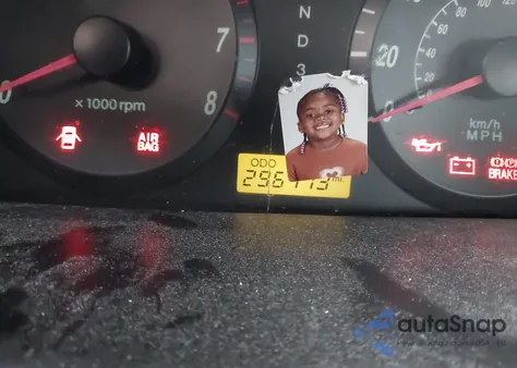 2005 Hyundai Elantra Gls/Gt from USA, damaged, VIN KMHDN46D55U950645